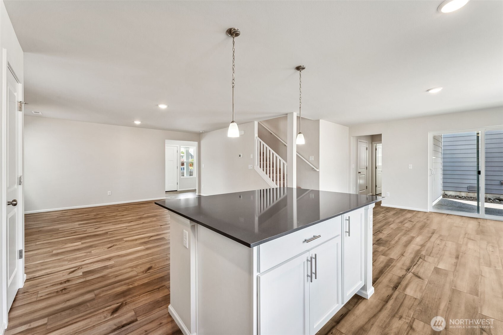 122 Pine Hollow Drive , Chehalis, WA 98532