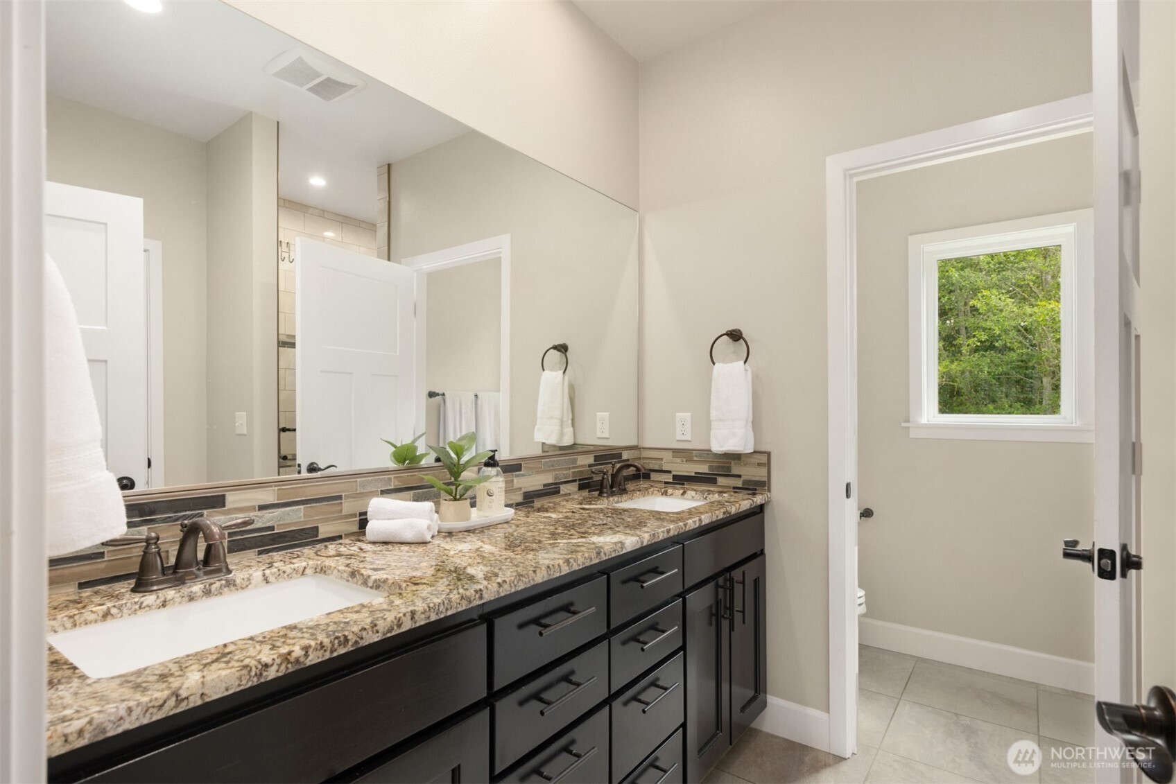 39170 NE No Name Place , Hansville, WA 98340