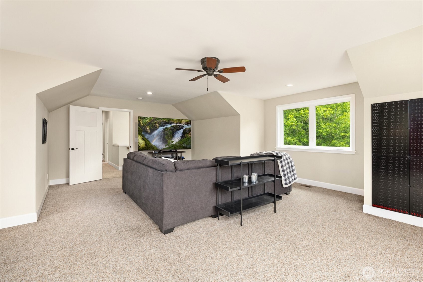 39170 NE No Name Place , Hansville, WA 98340