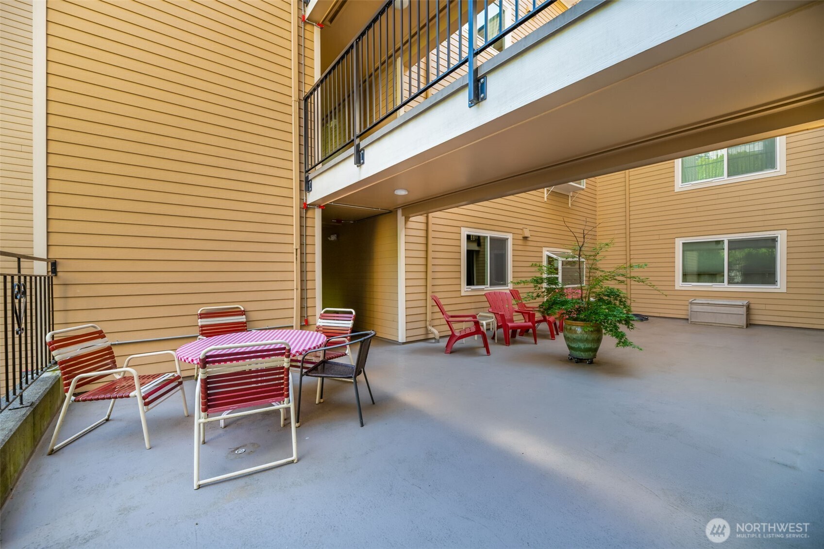 6910 SW California Avenue #14, Seattle, WA 98136