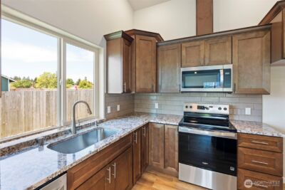 9609 179th Trail SW, Rochester, WA 98579 - Photo 8