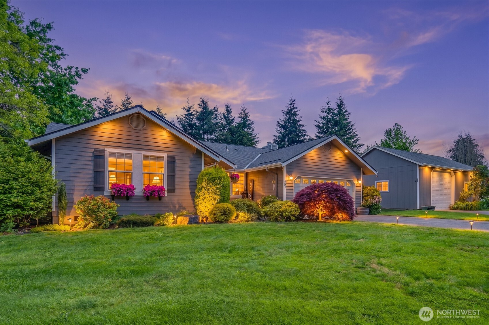 119 Stone Way , Chehalis, WA 98532-8456