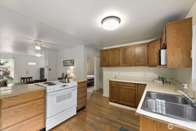 8844 18th Avenue SW, Seattle, WA 98106 - Photo 11
