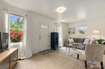 8844 18th Avenue SW, Seattle, WA 98106 - Photo 2