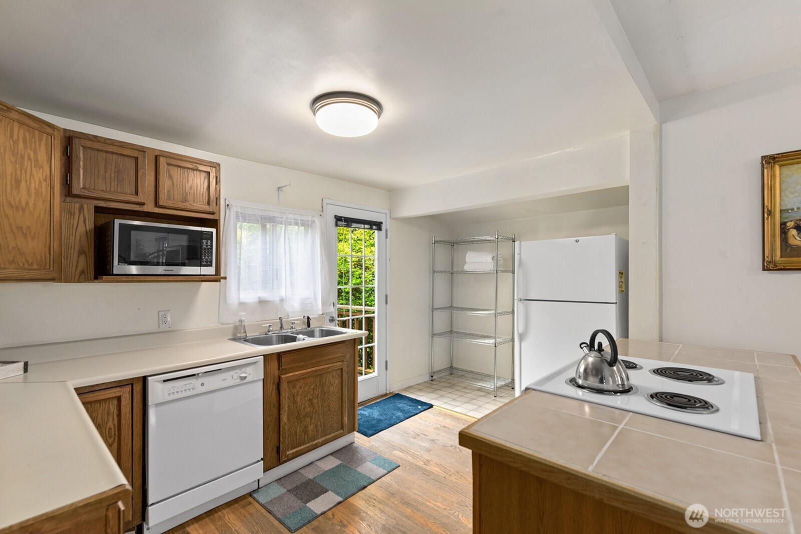 8844 18th Avenue SW, Seattle, WA 98106