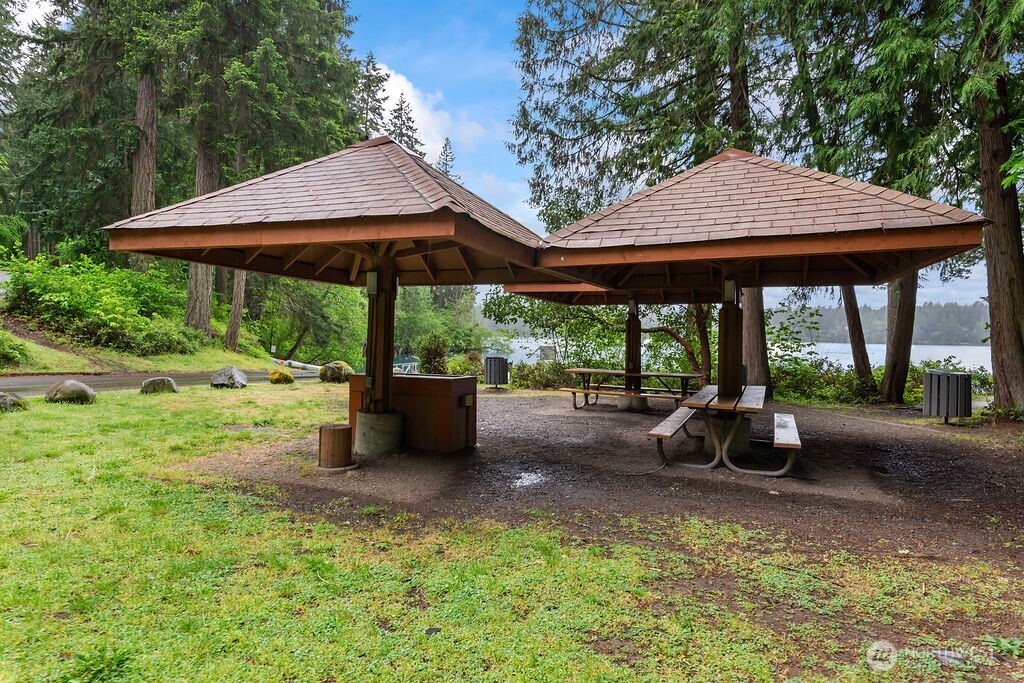 22427 Fairwood Court SE, Yelm, WA 98597-7400