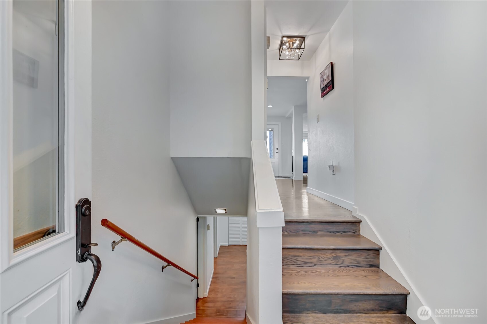 10825 Marine View Drive SW, Seattle, WA 98146