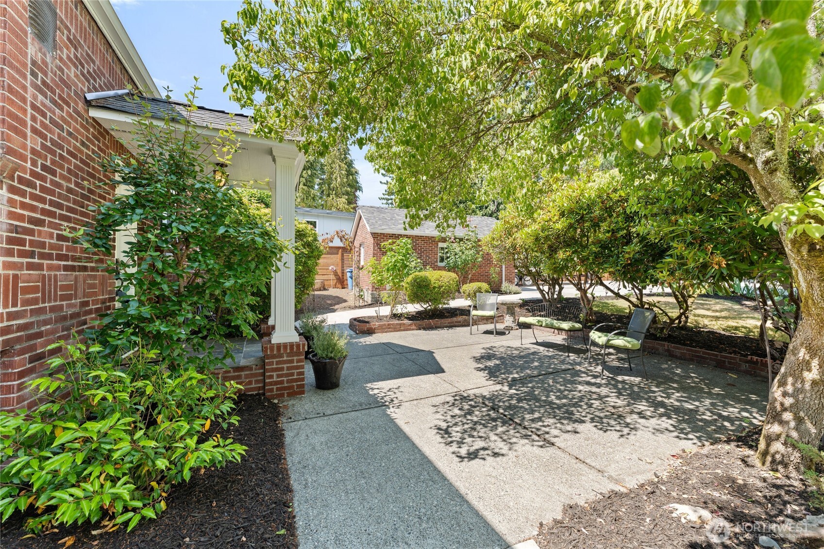 10825 Marine View Drive SW, Seattle, WA 98146