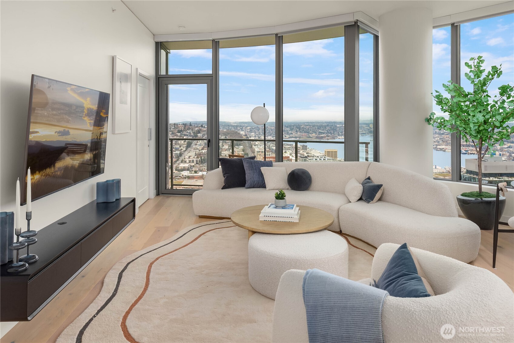 2510 6th Avenue #3602, Seattle, WA 98121