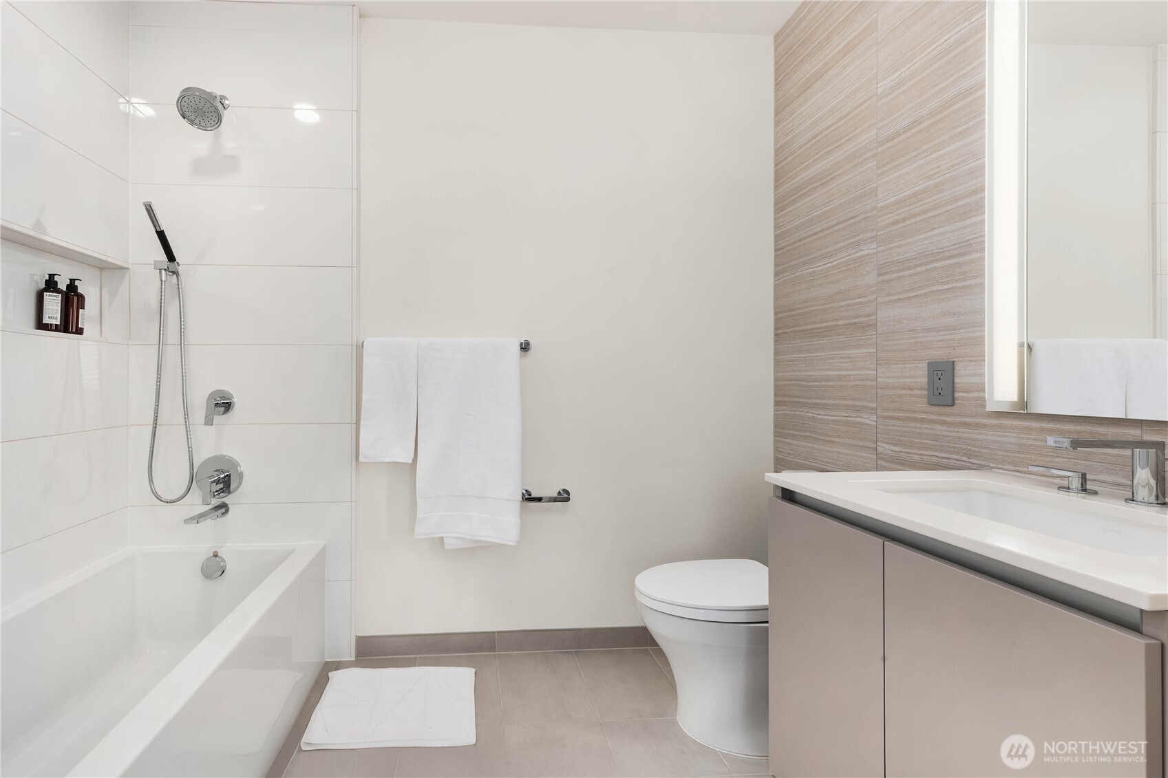 2510 6th Avenue #3602, Seattle, WA 98121