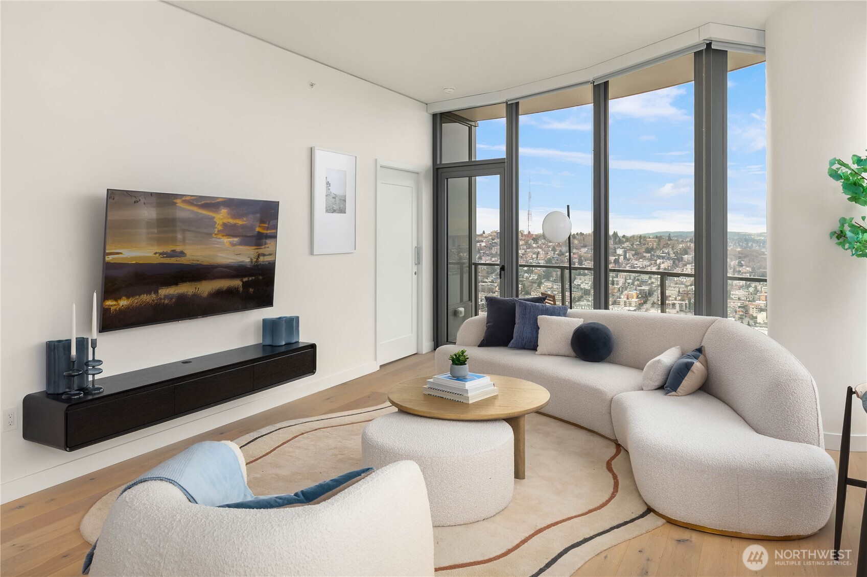 2510 6th Avenue #3602, Seattle, WA 98121