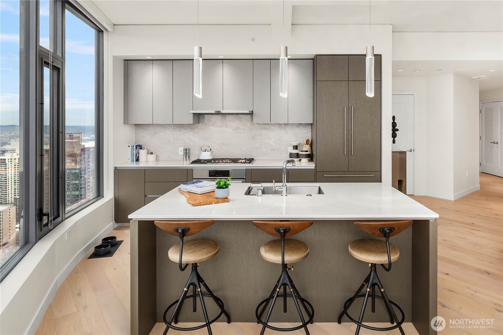 2510 6th Avenue #3602, Seattle, WA 98121