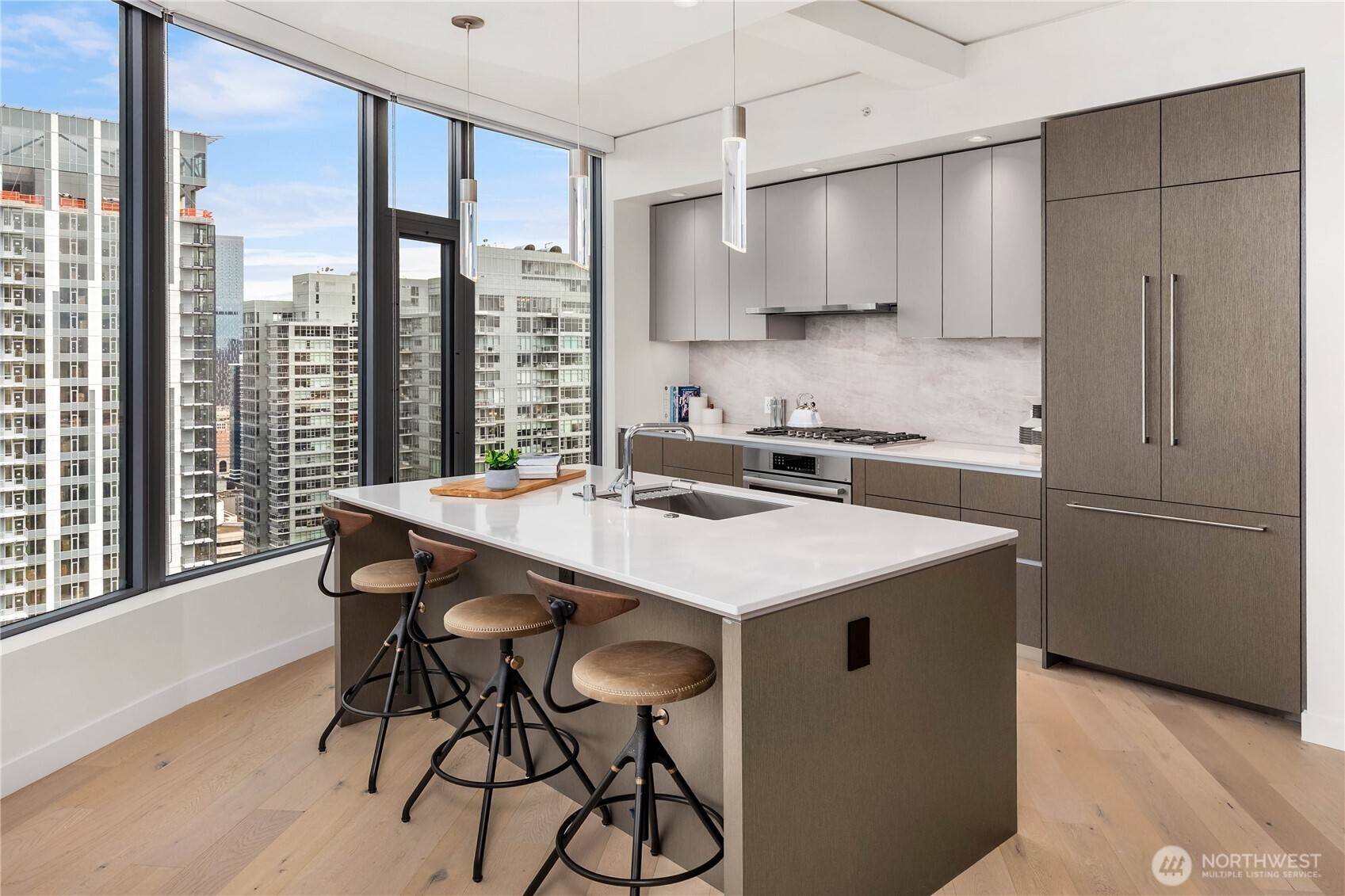 2510 6th Avenue #3602, Seattle, WA 98121