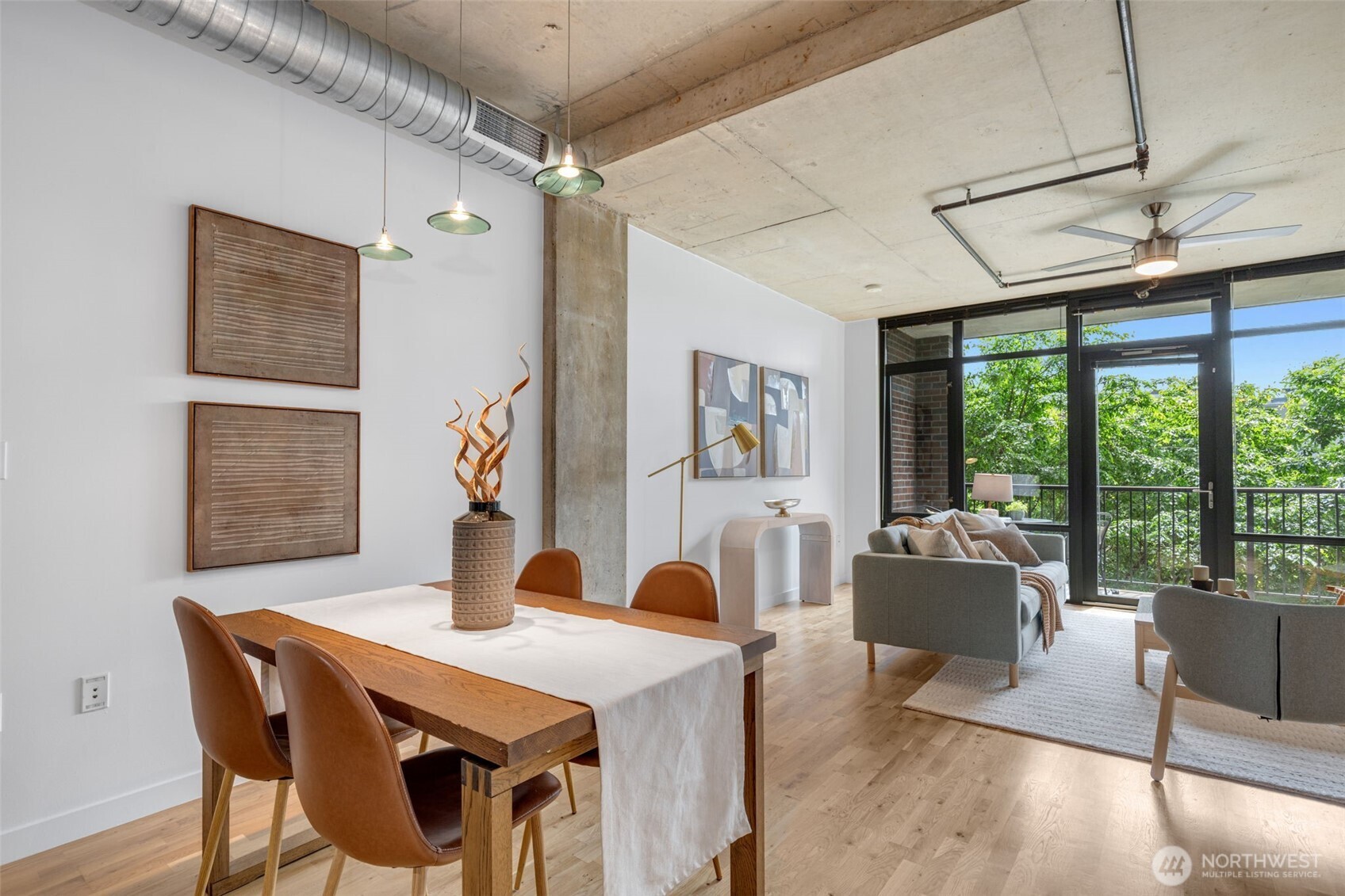 2720 3rd Avenue #416, Seattle, WA 98121
