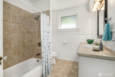 2727 36th Avenue SW, Seattle, WA 98126-2102 - Photo 15