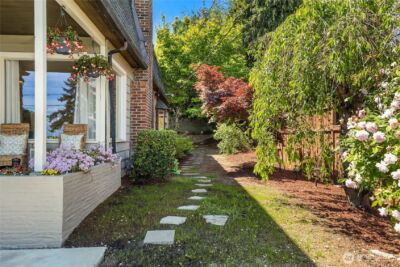 2727 36th Avenue SW, Seattle, WA 98126-2102 - Photo 24