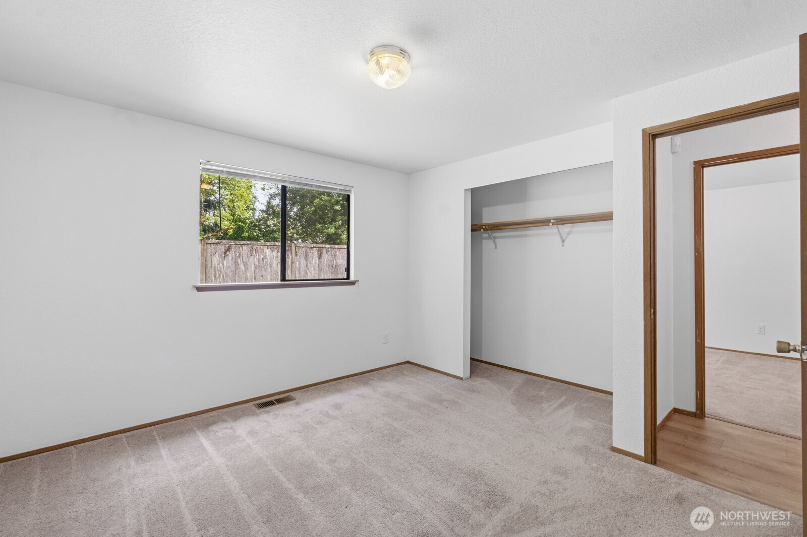 611 Phoenix Street NE, Olympia, WA 98506