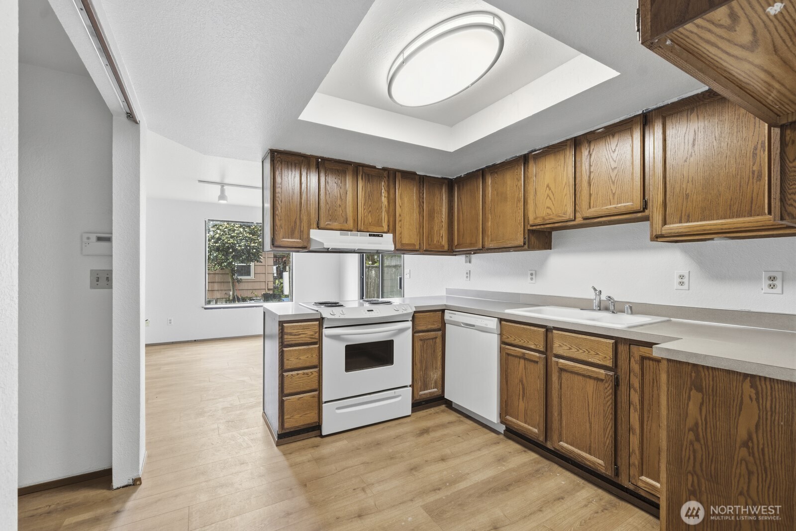 611 Phoenix Street NE, Olympia, WA 98506