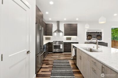 2627 SW 100th Street , Seattle, WA 98146 - Photo 6