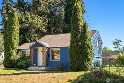 7439 S 116th Place , Seattle, WA 98178 - Photo 1