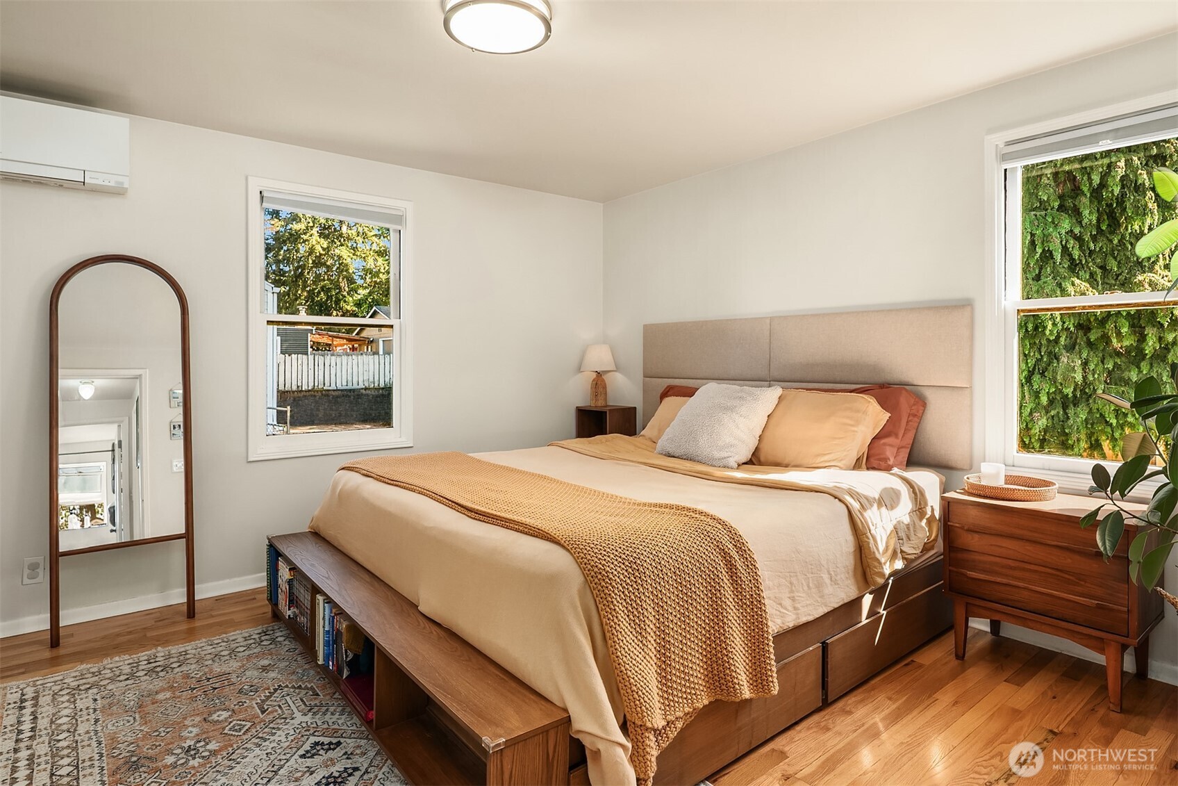7439 S 116th Place , Seattle, WA 98178