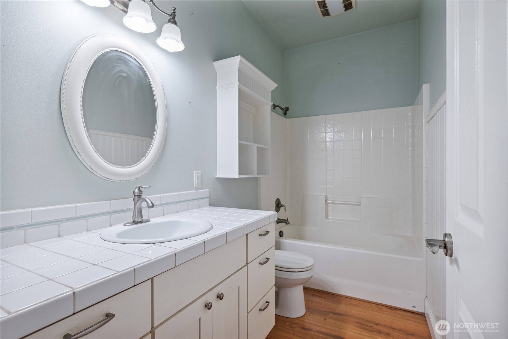 1608 N Washington Avenue , Long Beach, WA 98631