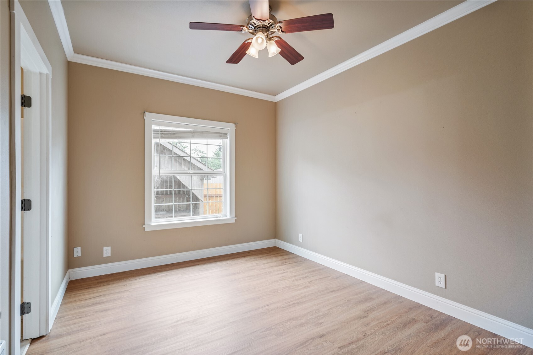 1608 N Washington Avenue , Long Beach, WA 98631