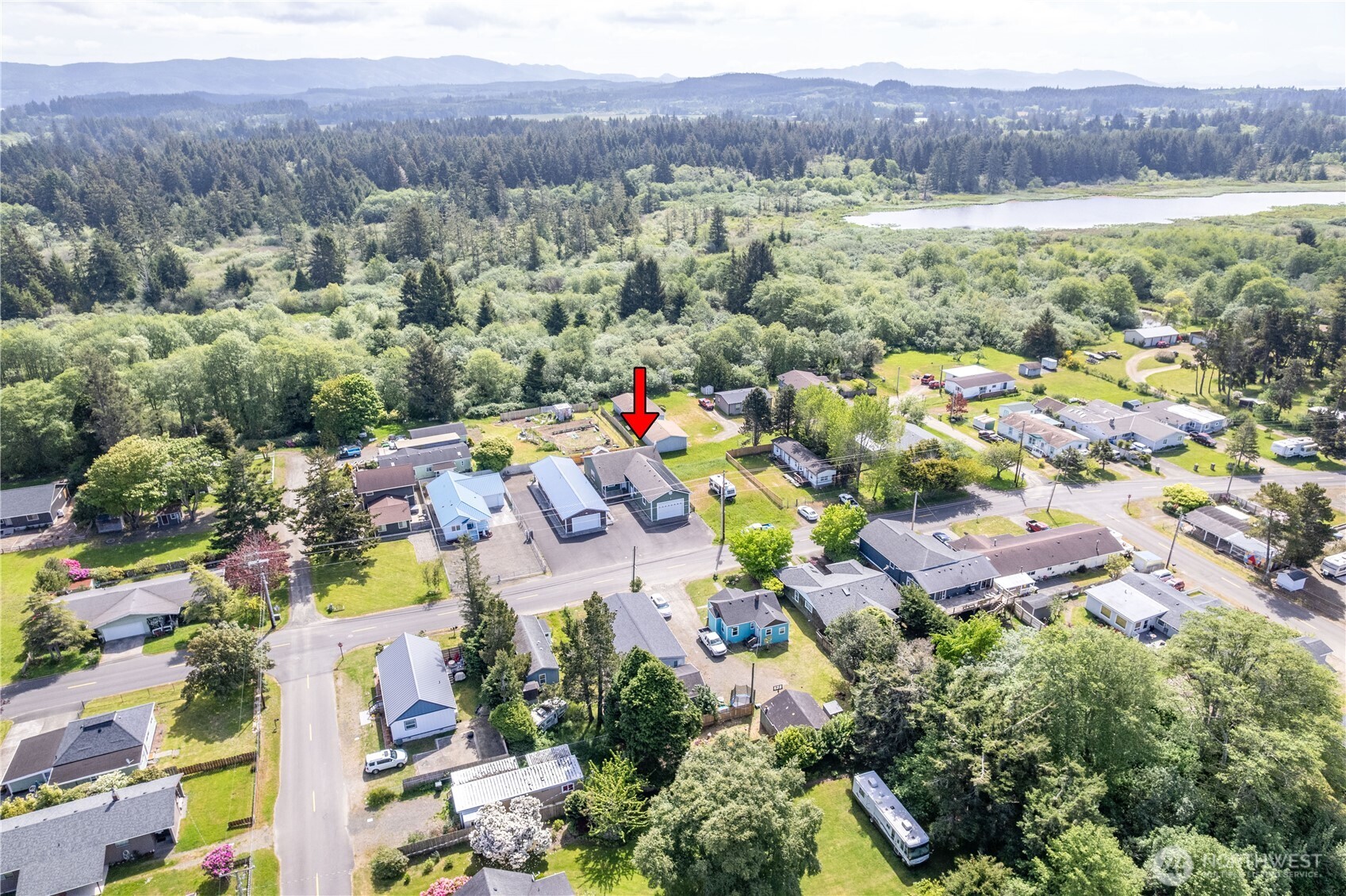 1608 N Washington Avenue , Long Beach, WA 98631