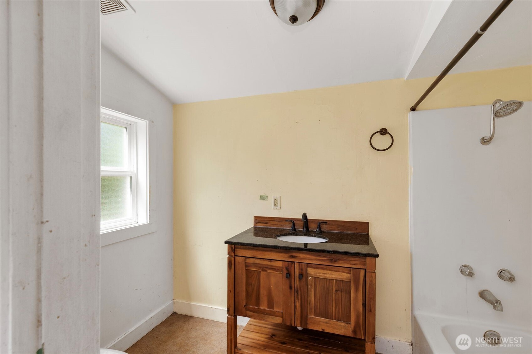 26304 Bannister Street NE, Kingston, WA 98346
