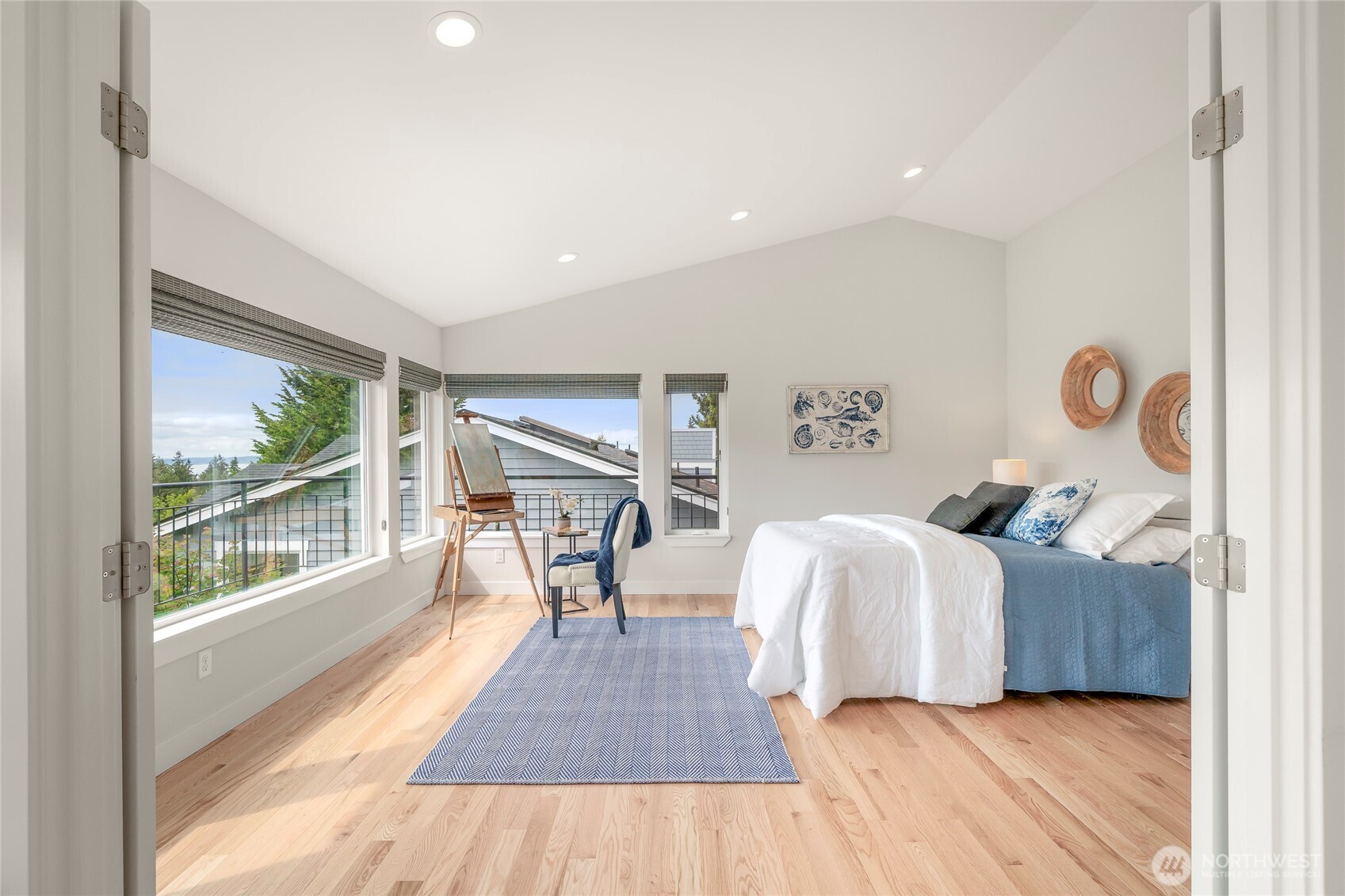 9226 25th Avenue NW, Seattle, WA 98117
