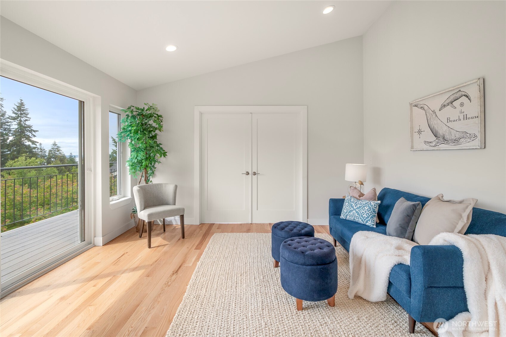 9226 25th Avenue NW, Seattle, WA 98117