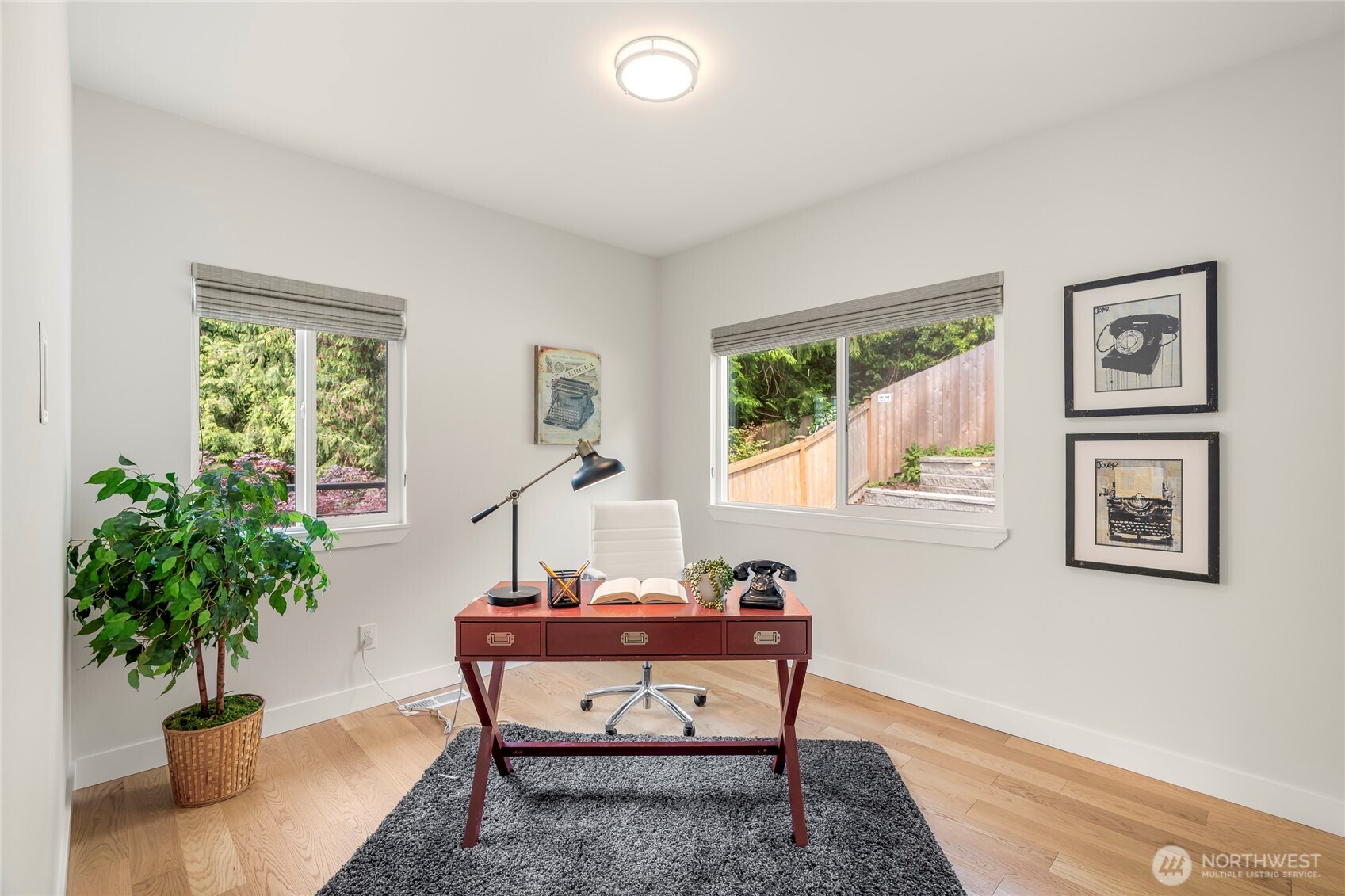 9226 25th Avenue NW, Seattle, WA 98117
