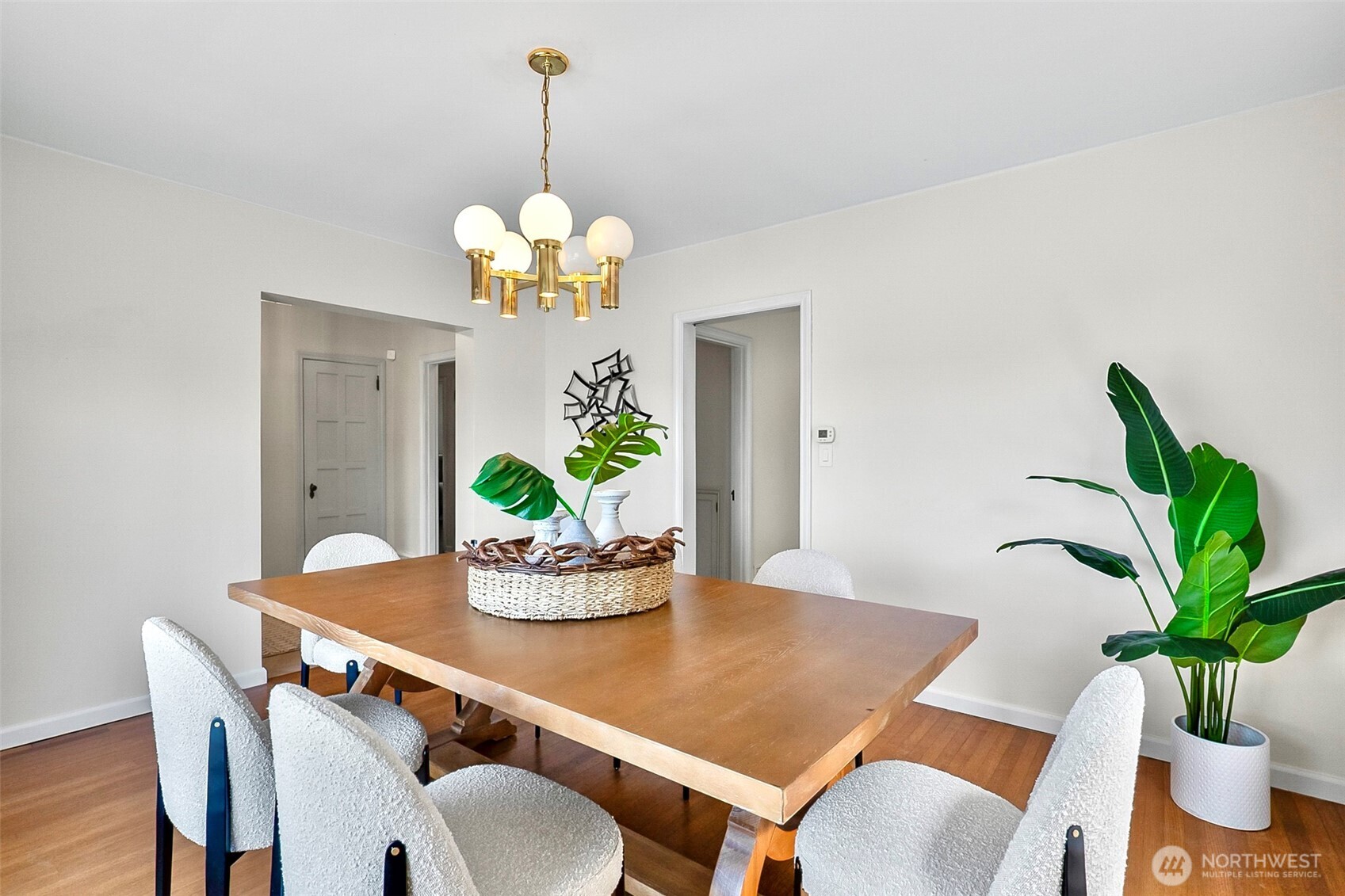 2814 42nd Avenue W, Seattle, WA 98199