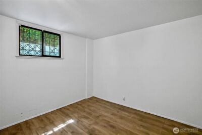 2814 42nd Avenue W, Seattle, WA 98199 - Photo 30