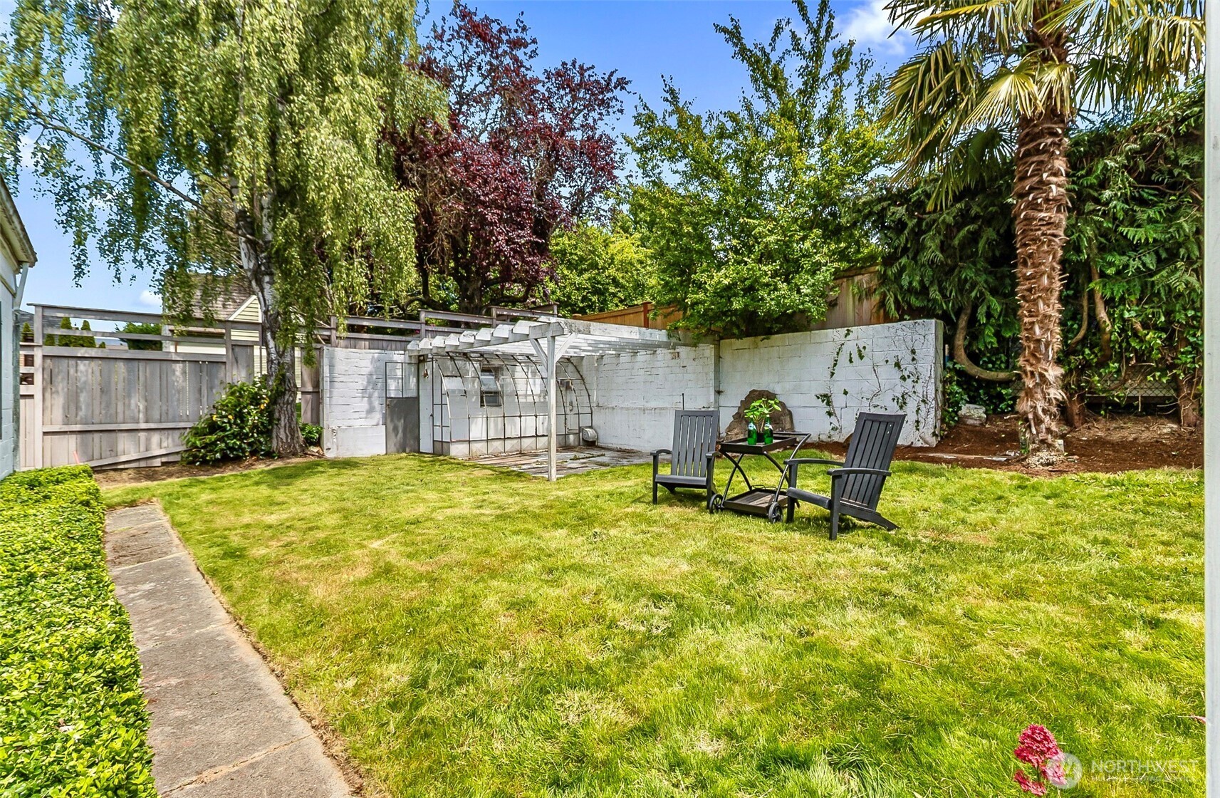 2814 42nd Avenue W, Seattle, WA 98199