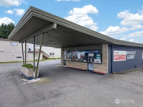 816 W Main Street , Centralia, WA 98531