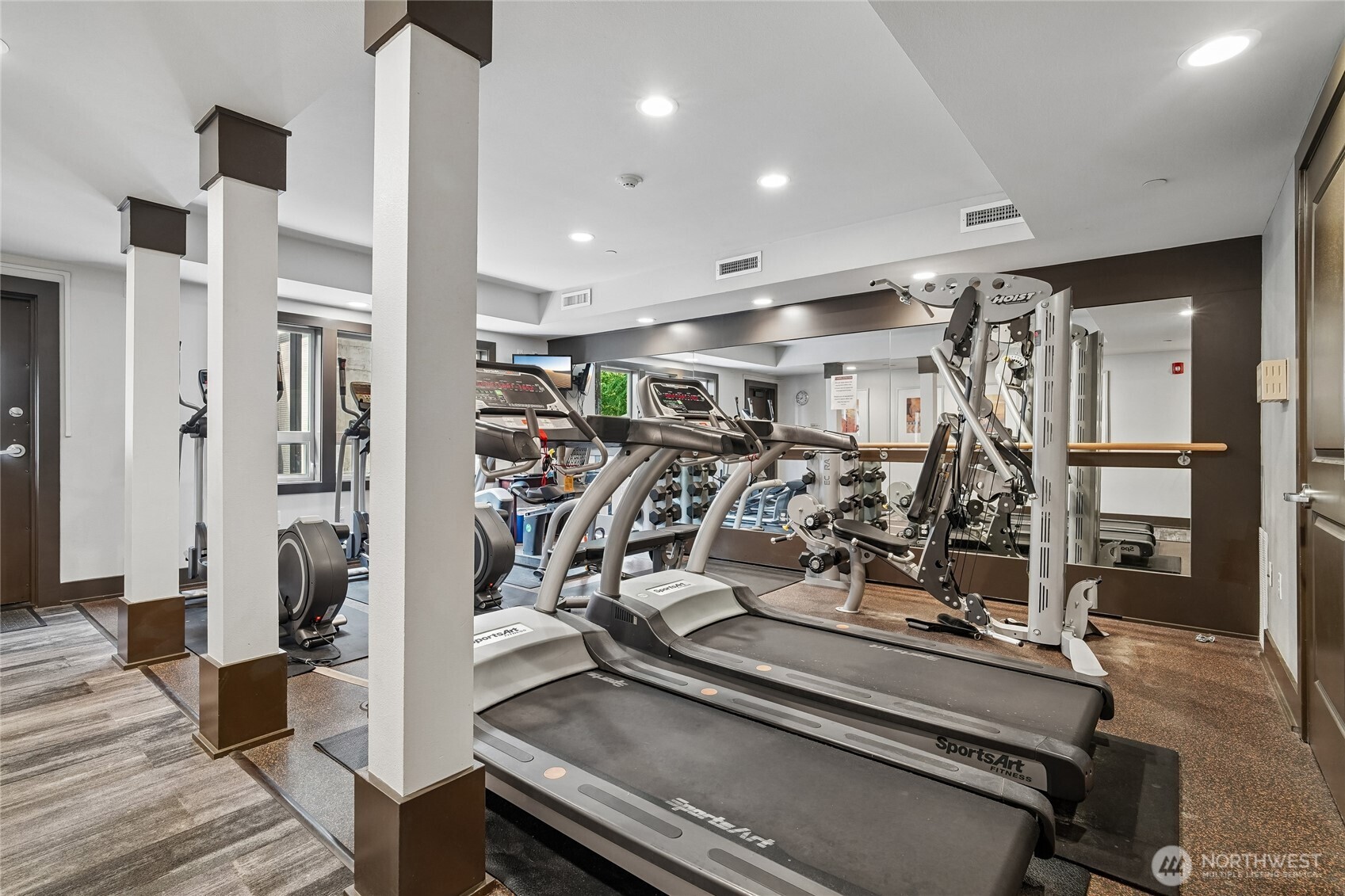 5440 Leary Avenue NW #526, Seattle, WA 98107