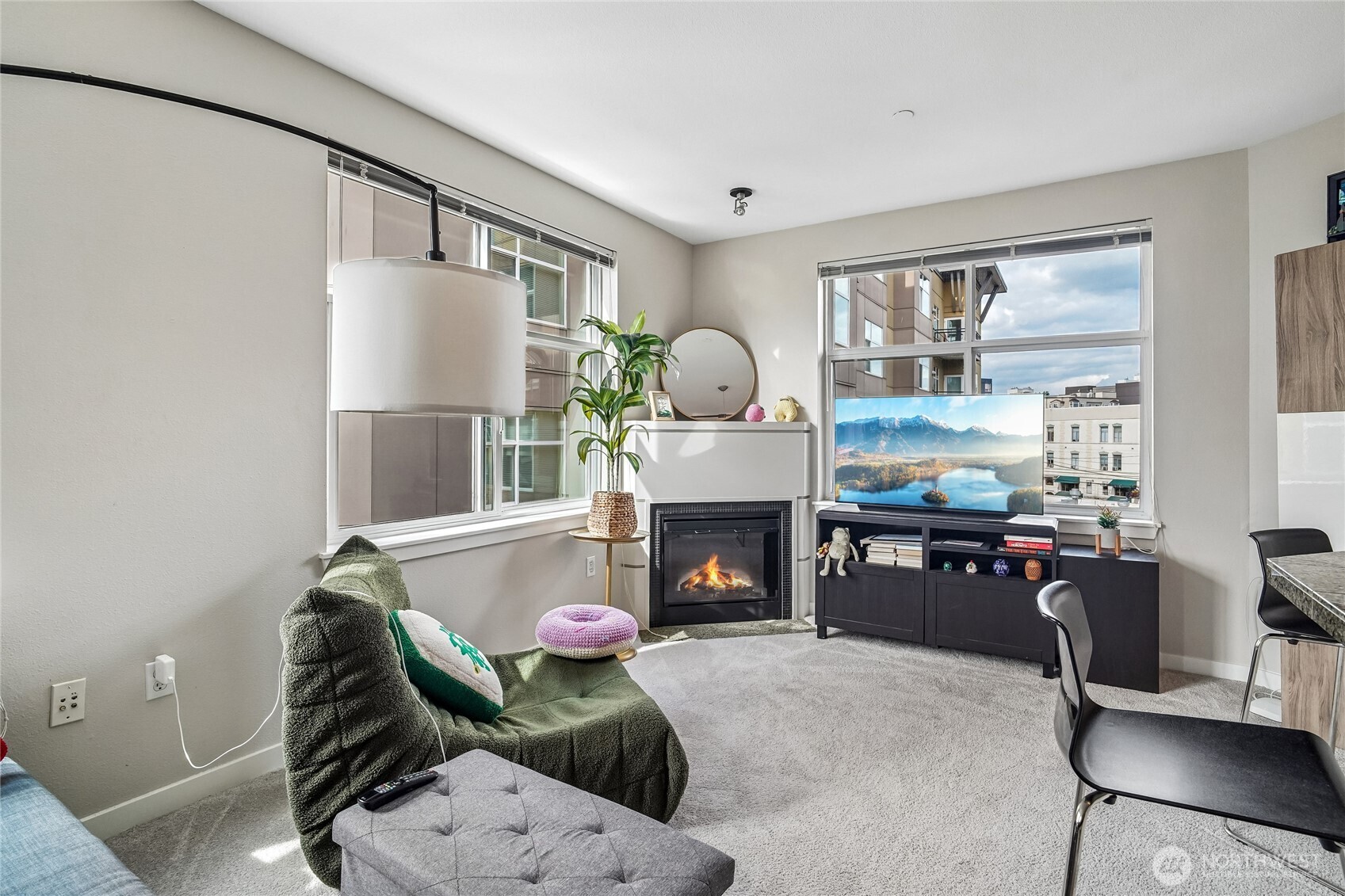 5440 Leary Avenue NW #526, Seattle, WA 98107