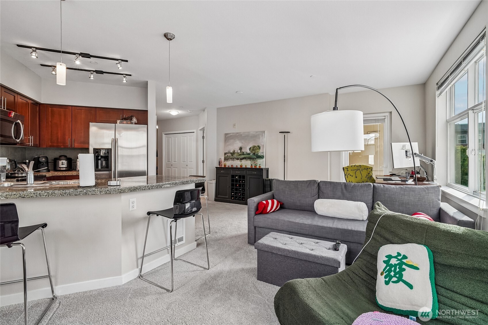 5440 Leary Avenue NW #526, Seattle, WA 98107