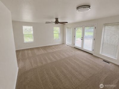 11210 133rd Avenue SE, Rainier, WA 98576 - Photo 17