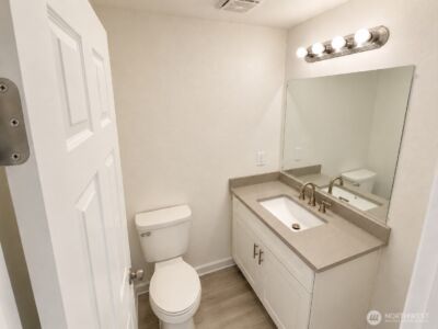 11210 133rd Avenue SE, Rainier, WA 98576 - Photo 24
