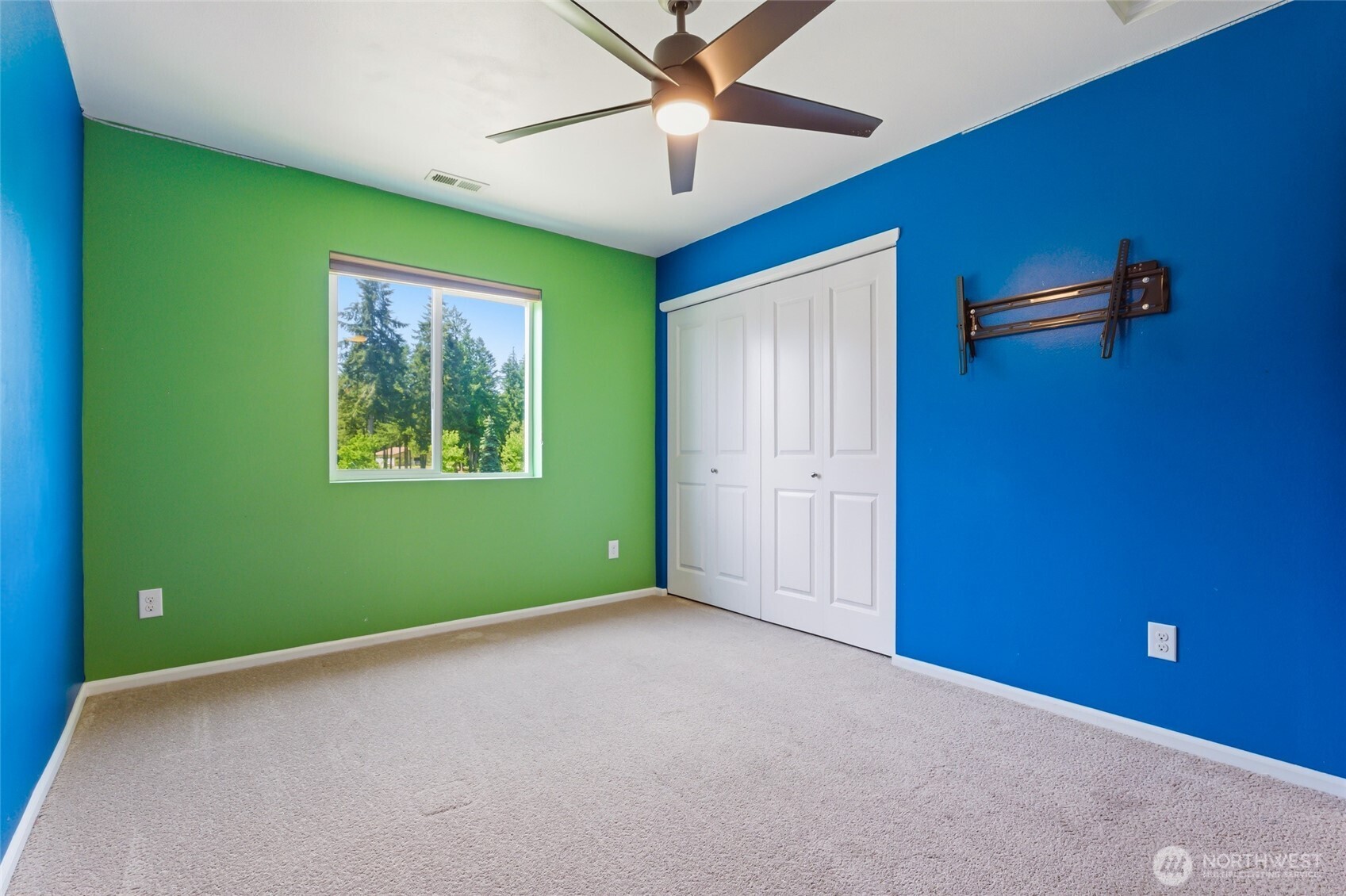 3091 Eagle Loop NE, Lacey, WA 98516
