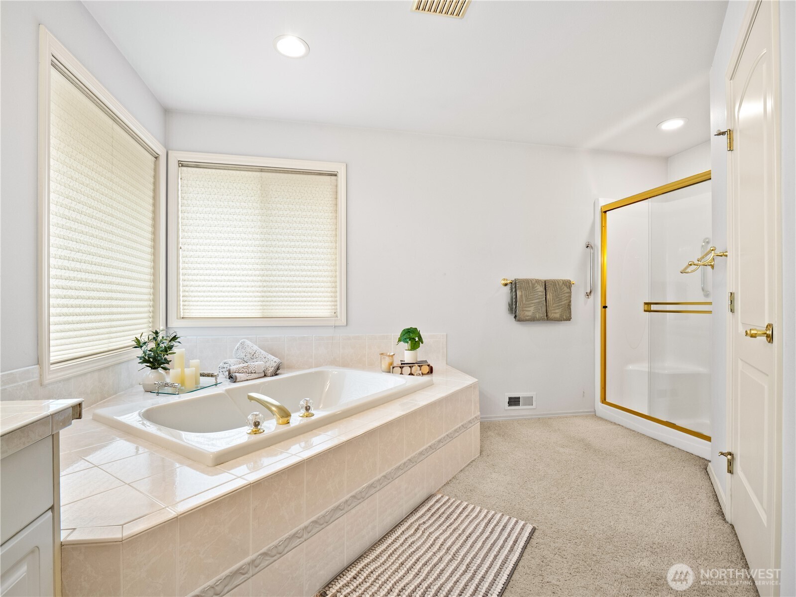 8202 204th Avenue Ct E, Bonney Lake, WA 98391