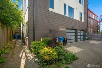 2127 2nd Avenue N, Seattle, WA 98109 - Photo 16