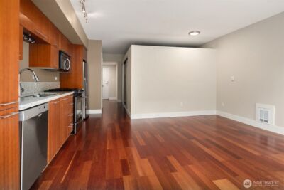 2911 2nd Avenue #310, Seattle, WA 98121 - Photo 17