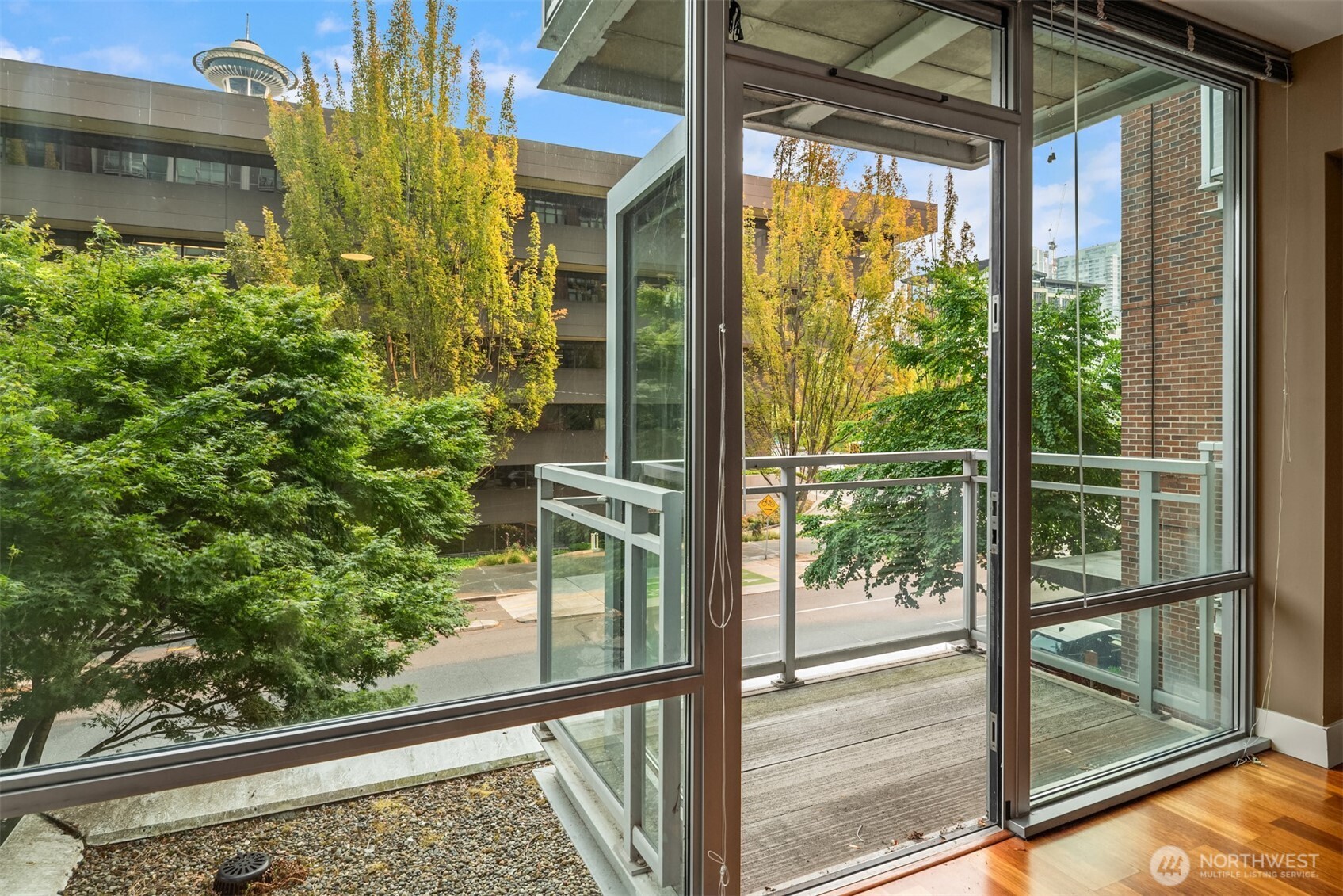 2911 2nd Avenue #310, Seattle, WA 98121
