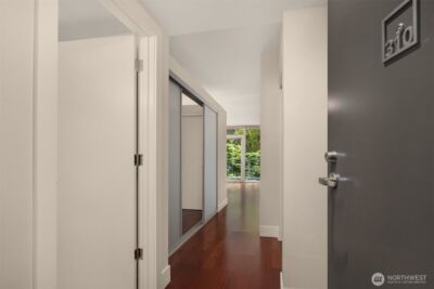 2911 2nd Avenue #310, Seattle, WA 98121 - Photo 3