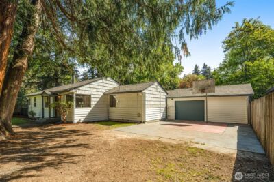 13718 27th Ave NE, Seattle, WA 98125 - Photo 18