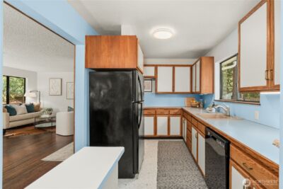 13718 27th Ave NE, Seattle, WA 98125 - Photo 9