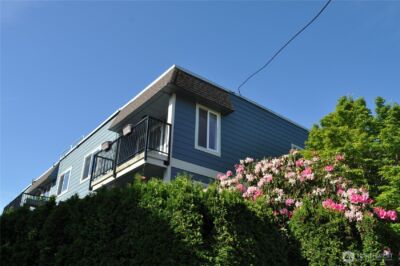 10110 Greenwood Avenue N #306, Seattle, WA 98133 - Photo 1